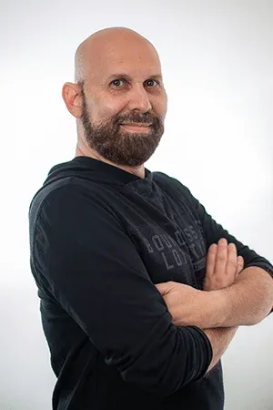 Jeffrey Koket, Master Colorist at Salon Oasis Med Spa