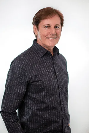 Michael Smith, Master Colorist at Salon Oasis Med Spa